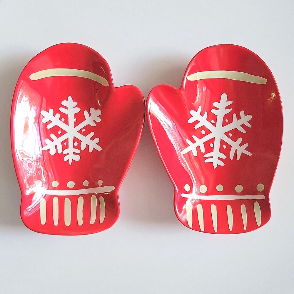 🌴 Hallmark Mittens Serving Dishes